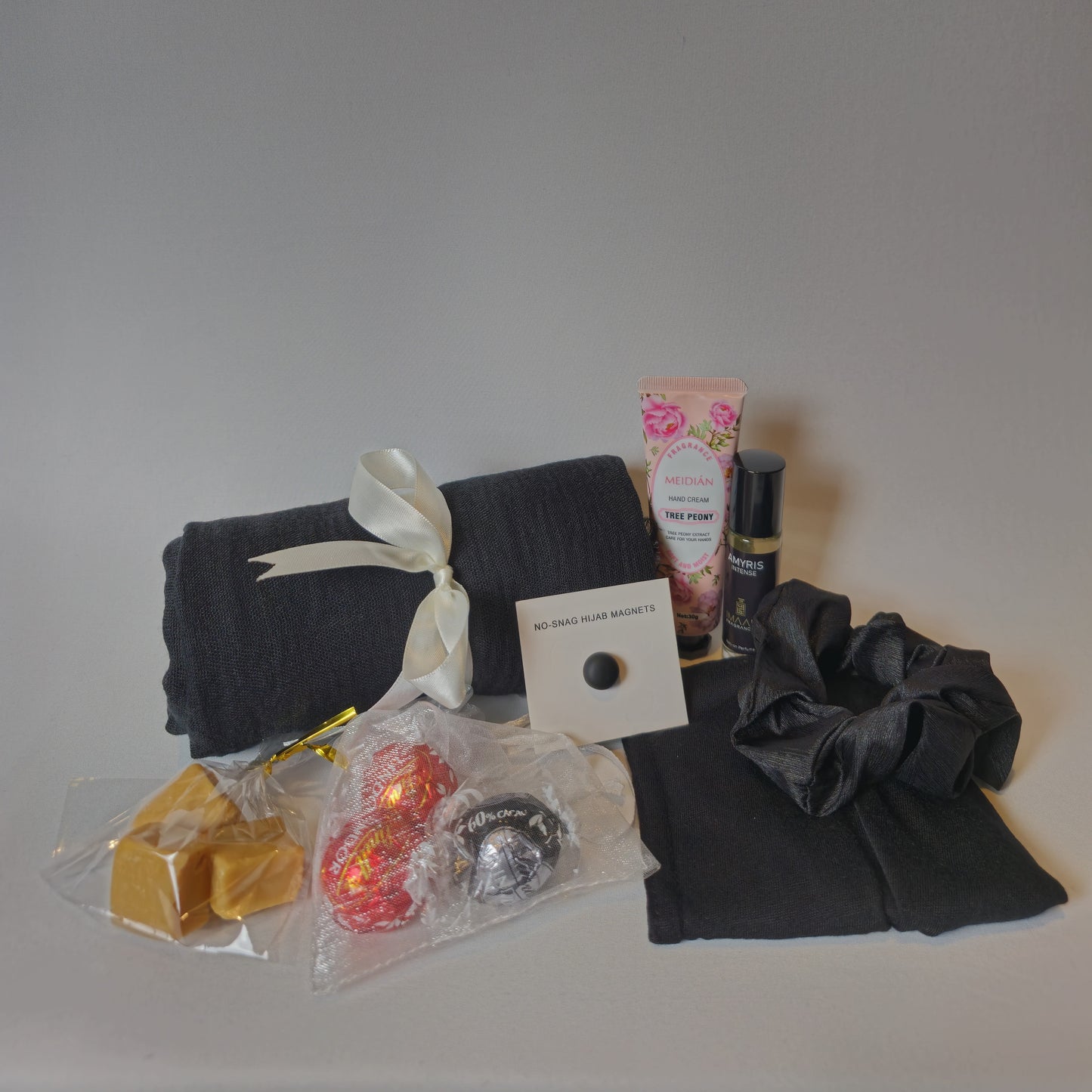 Luxury Hijab Gift Hamper | Frayed-edge Crinkle