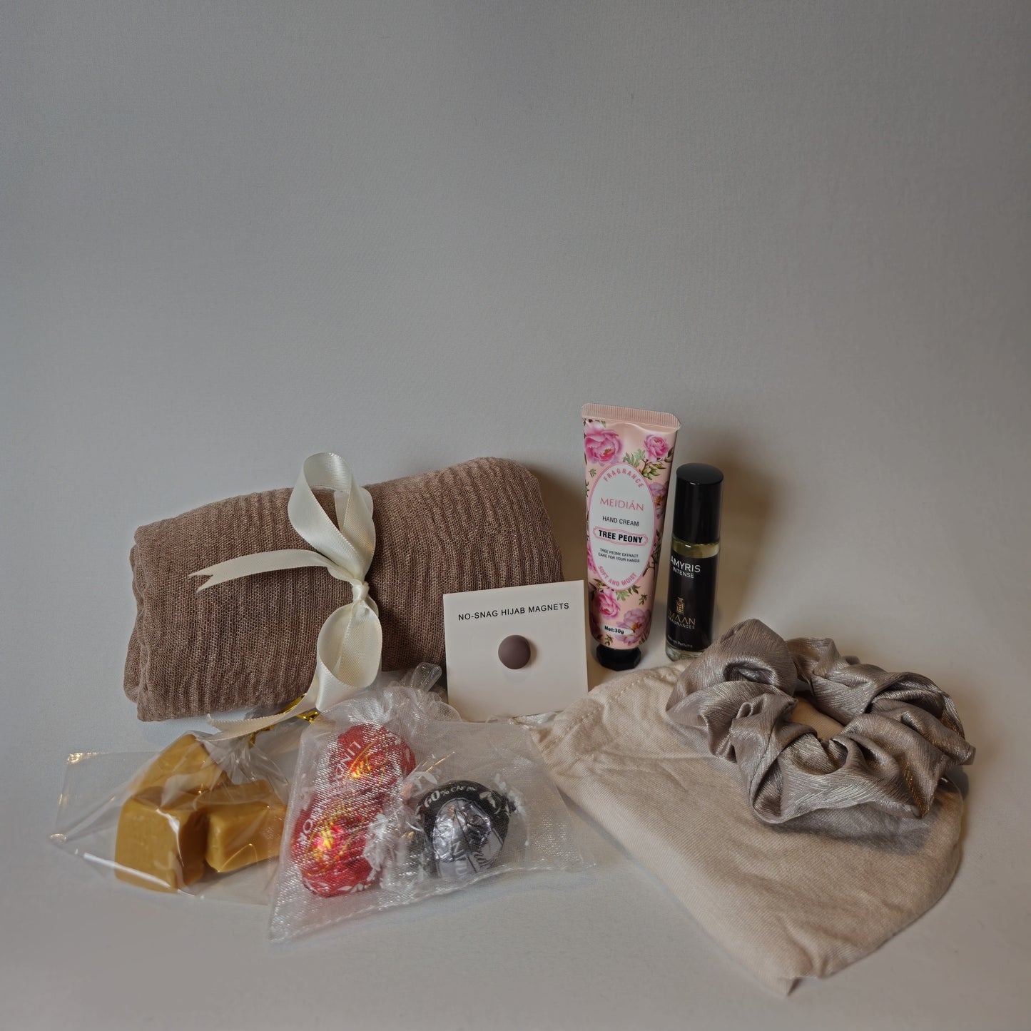 Luxury Hijab Gift Hamper | Frayed-edge Crinkle