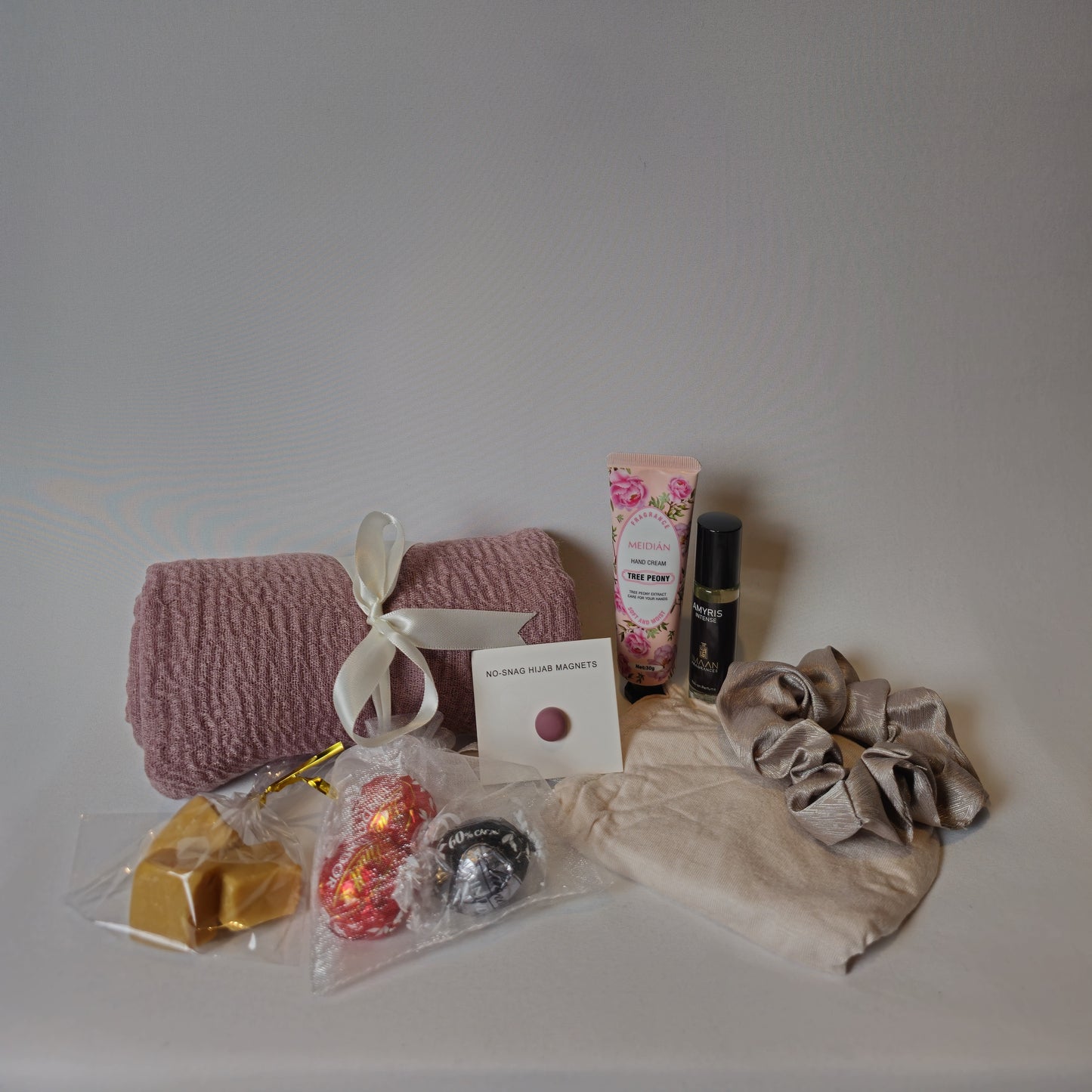Luxury Hijab Gift Hamper | Frayed-edge Crinkle
